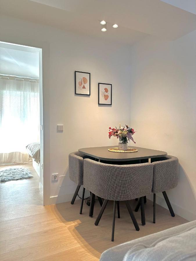 Private Room In A Shared Apartment, Habitacion Privada En Un Apartamento Compartido En Pacifico, Мадрид Екстериор снимка